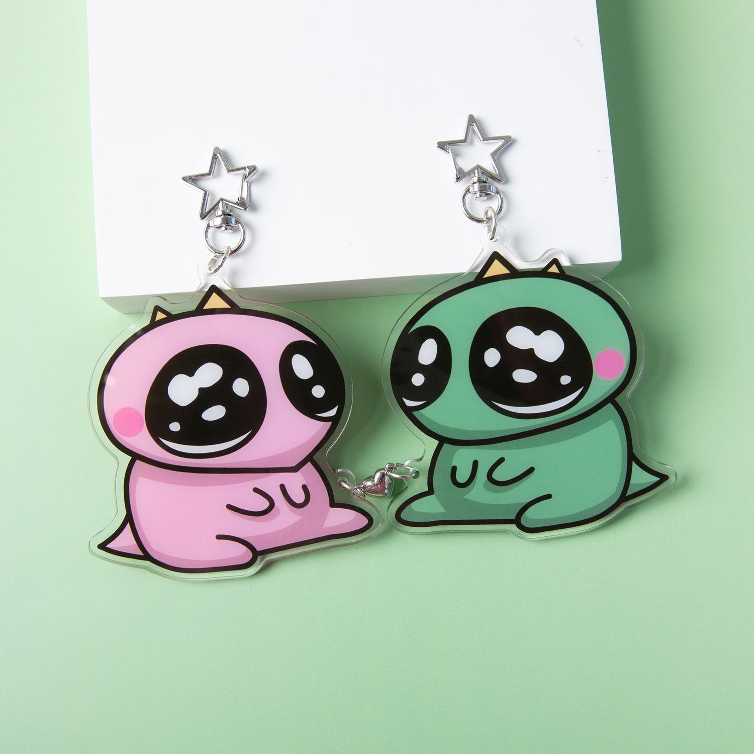 【Hungy Rexy】Dino Hearties Magnet Keychain