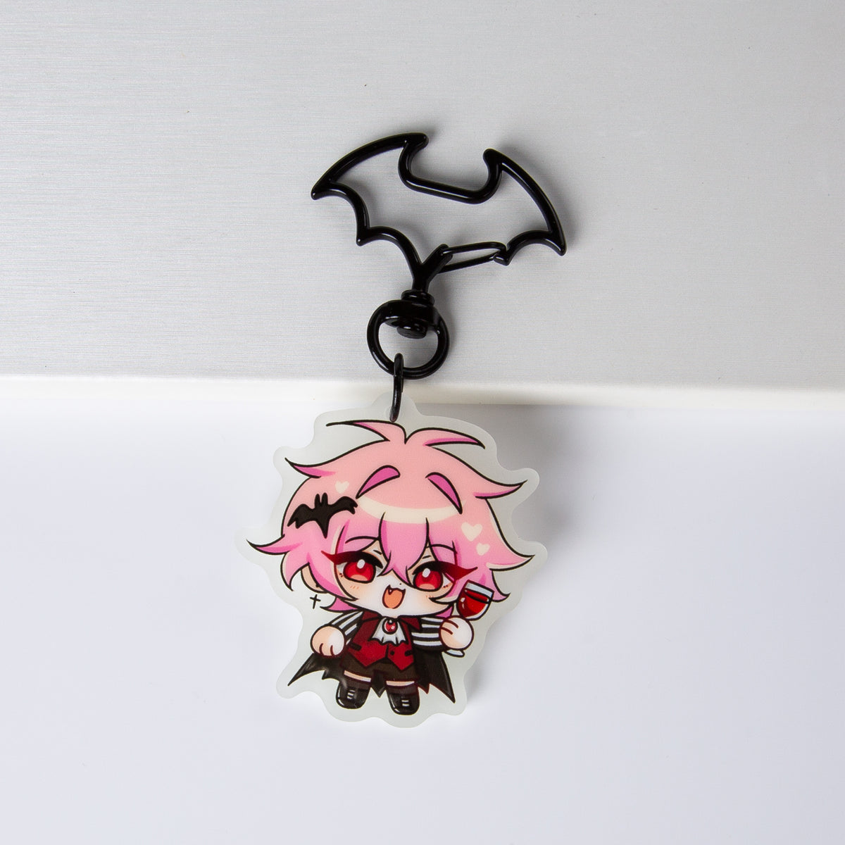 【Grymmalkin】Vampire Momo Glow In The Dark Acrylic Keychain